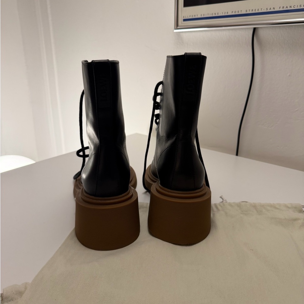 LOEWE, authentic leather lace up heeled combat boots - Picture 4 of 7